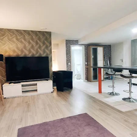 Infrastruktur, Diskrete Lage, Volle Aust Fw Bernstein * Schweinfurt