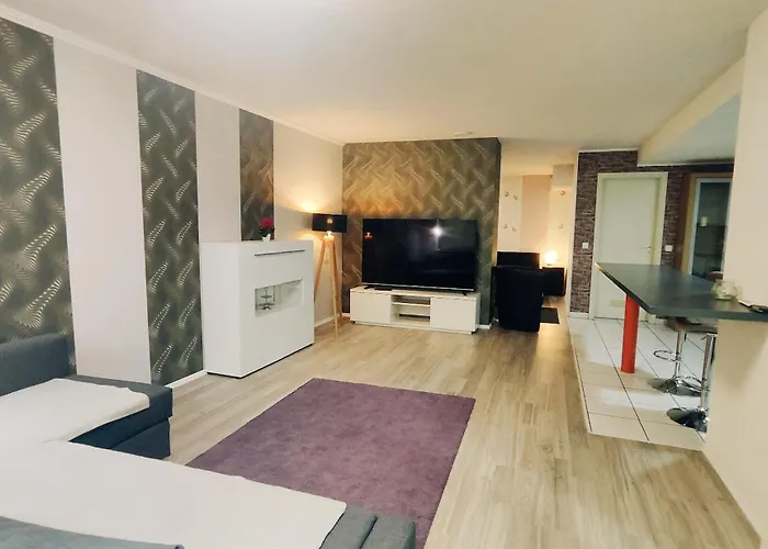 Infrastruktur, Diskrete Lage, Volle Aust Fw Bernstein *