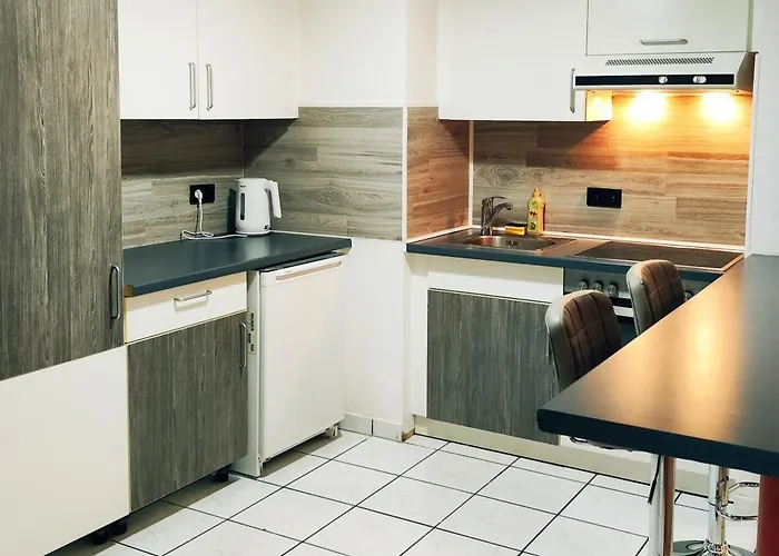 Apartment Infrastruktur, Diskrete Lage, Volle Aust Fw Bernstein