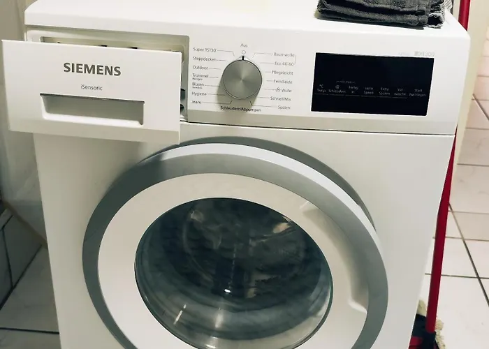 Infrastruktur, Diskrete Lage, Volle Aust Fw Bernstein Apartment